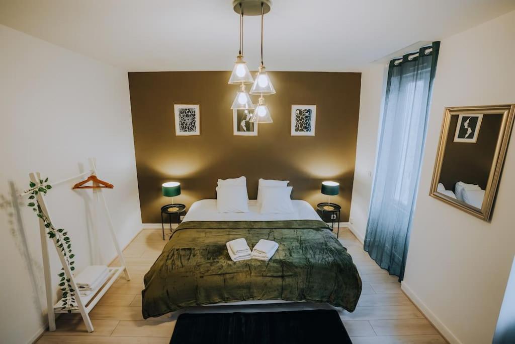 Le Bertrand • Le Raffinement En Coeur De Ville Châteauroux エクステリア 写真
